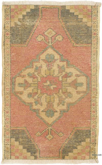 Vintage Turkish Hand-Knotted Rug - 1' 8" x 2' 9" (20" x 33")