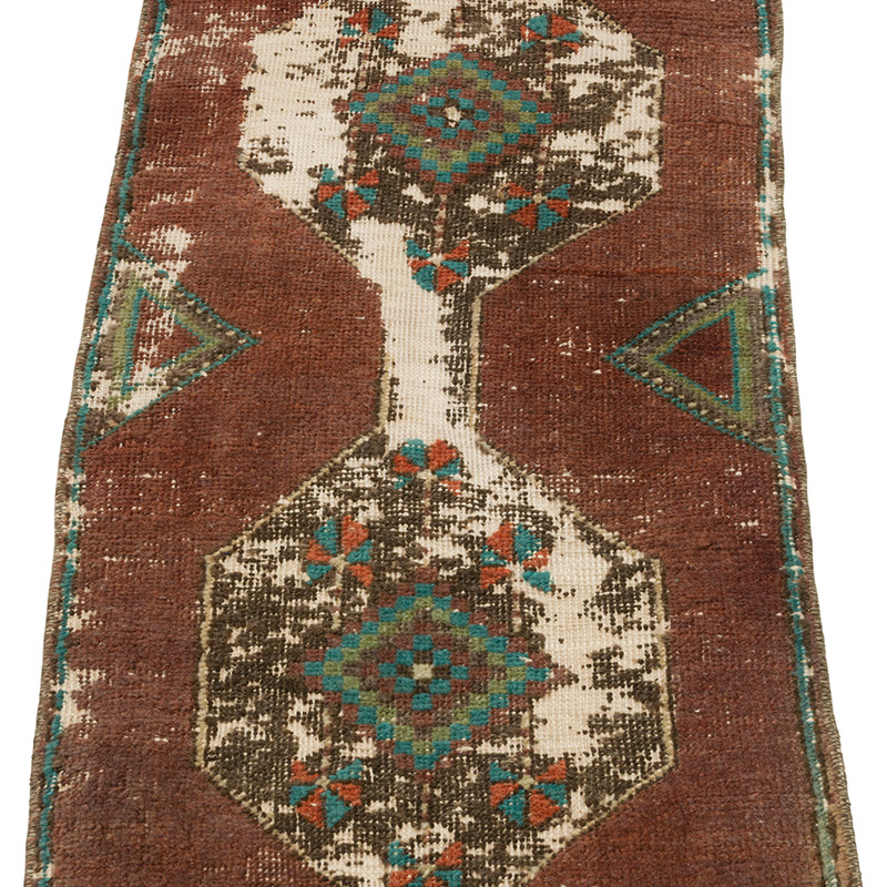 Vintage Turkish Hand-Knotted Rug - 1' 3" x 3' 3" (15" x 39") - K0085761
