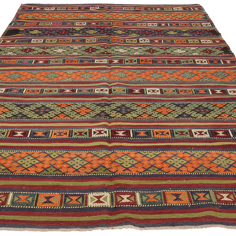 Vintage Balikesir Kilim Rug - 5' 8" x 9' 9" (68" x 117") - K0085822
