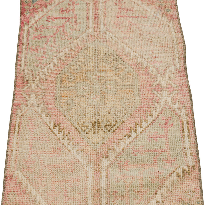Vintage Turkish Hand-Knotted Rug - 1' 5" x 3' 5" (17" x 41") - K0086025