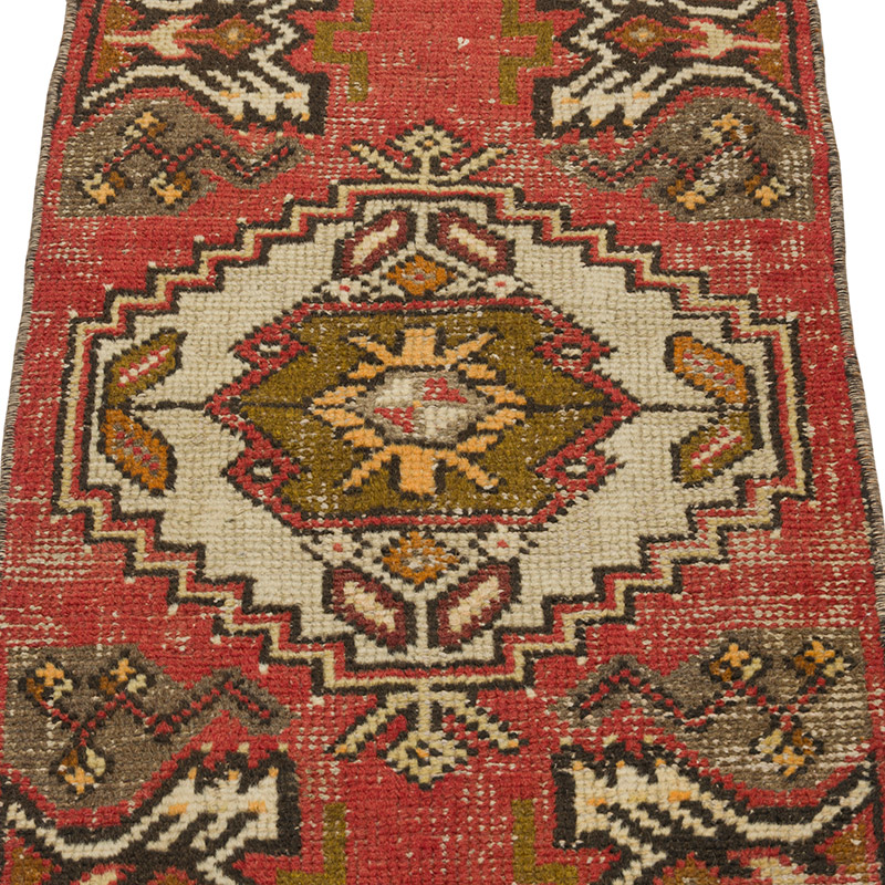 Vintage Turkish Hand-Knotted Rug - 1' 4" x 2' 7" (16" x 31") - K0086048
