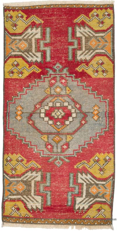 Vintage Turkish Hand-Knotted Rug - 1' 6" x 2' 11" (18" x 35")
