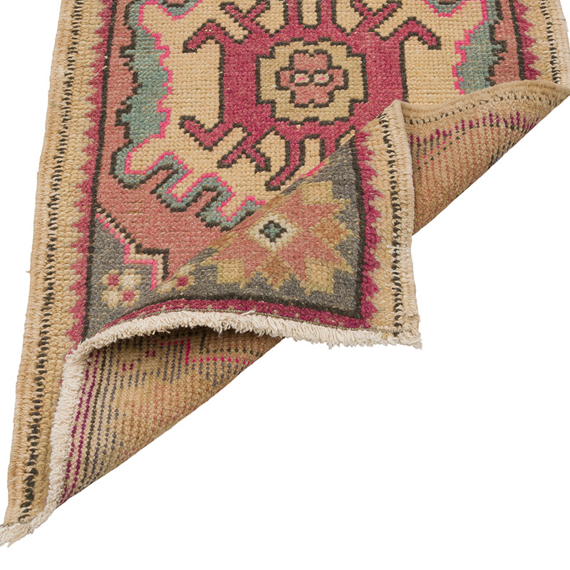 Vintage Turkish Hand-Knotted Rug - 1' 7" x 3' 1" (19" x 37") - K0086369
