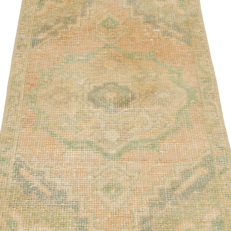 Vintage Turkish Hand-Knotted Rug - 1' 7" x 3' 1" (19" x 37") - K0086391