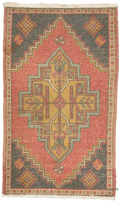 Vintage Turkish Hand-Knotted Rug - 1' 8" x 2' 10" (20" x 34")