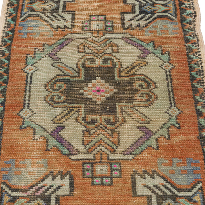 Vintage Turkish Hand-Knotted Rug - 1' 6" x 3'  (18" x 36") - K0086395