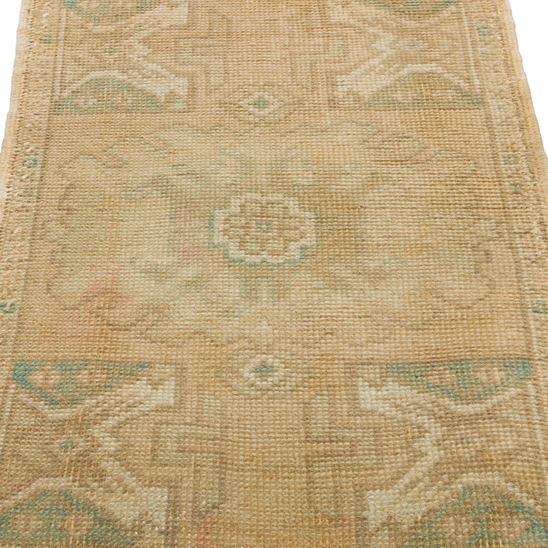 Vintage Turkish Hand-Knotted Rug - 1' 8" x 2' 10" (20" x 34") - K0086400