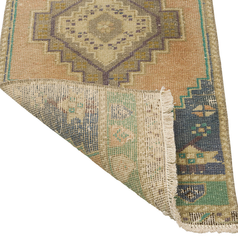 Vintage Turkish Hand-Knotted Rug - 1' 3" x 3' 1" (15" x 37") - K0086427