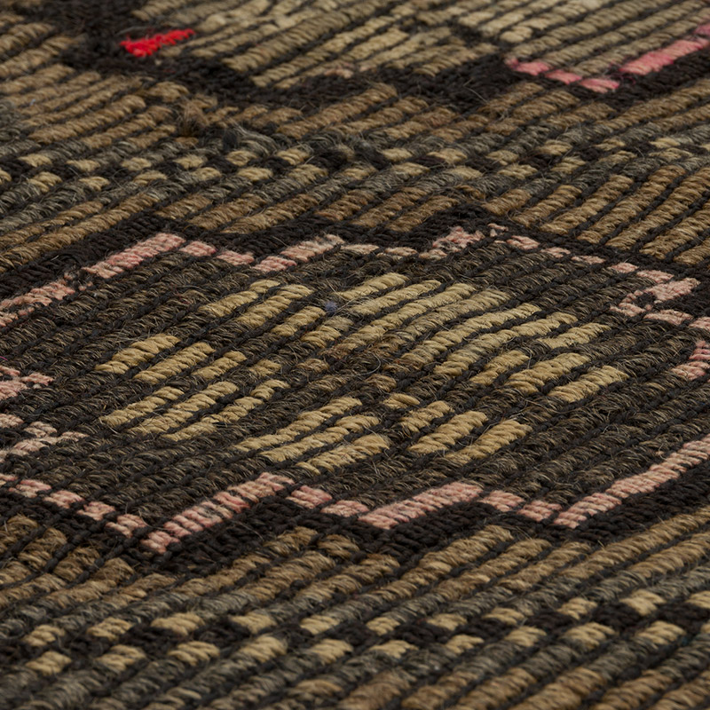 Vintage Anatolian Jijim Rug - 5' 9" x 9' 1" (69" x 109") - K0086447